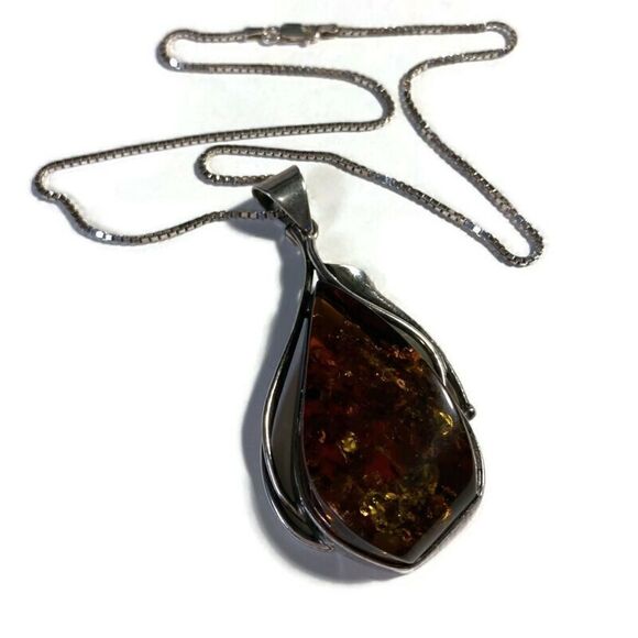 925 Sterling Silver Necklace with Amber/Brown Large Stone Pendant - Picture 3 of 5